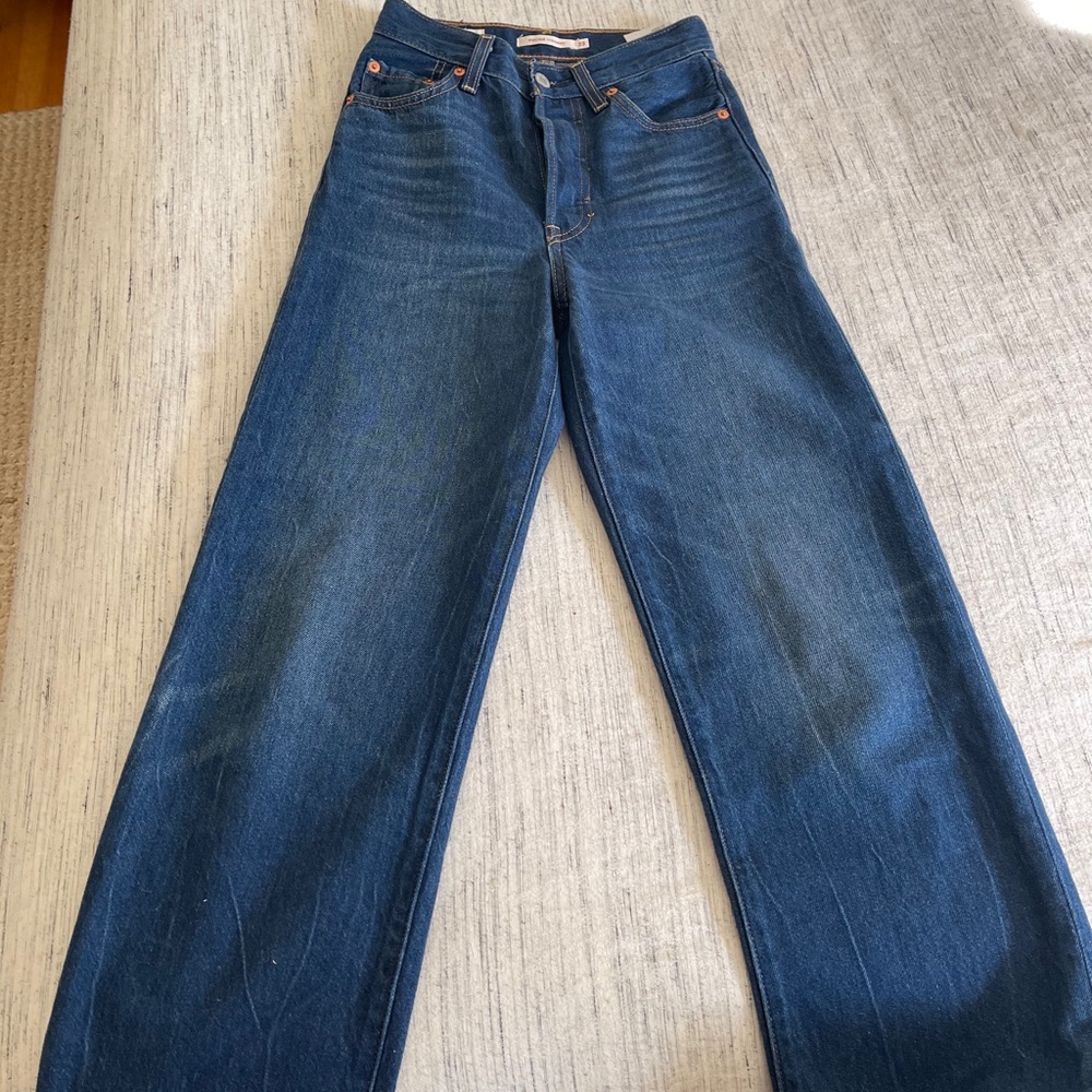 Levi’s Ribcage Jeans